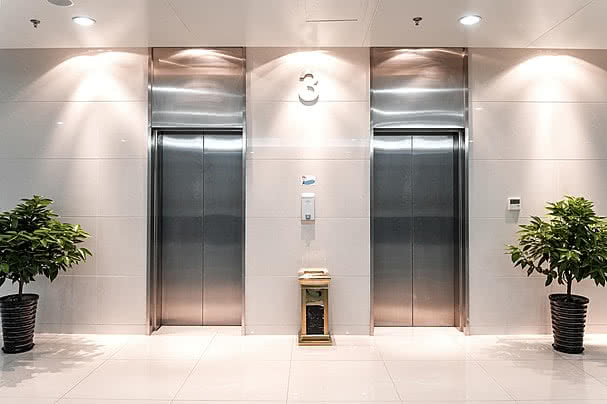 Building Lift
